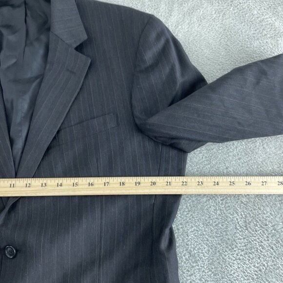 Jos. A. Bank Mens Dark Pinstripe Wool Blazer Size 42R - 2151 - Picture 3 of 10